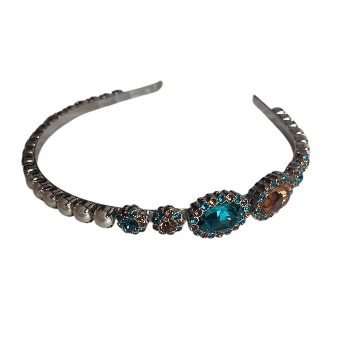 miu miu スワロフスキーカチューシャ