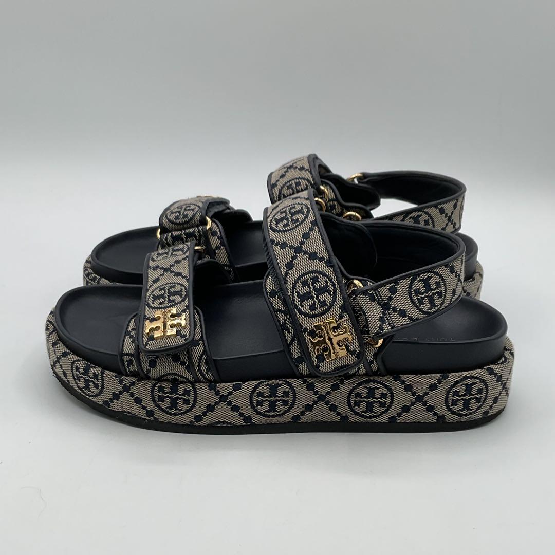 トリーバーチ サンダル Tモノグラム ゴールド カーキ キャンバス 23cm