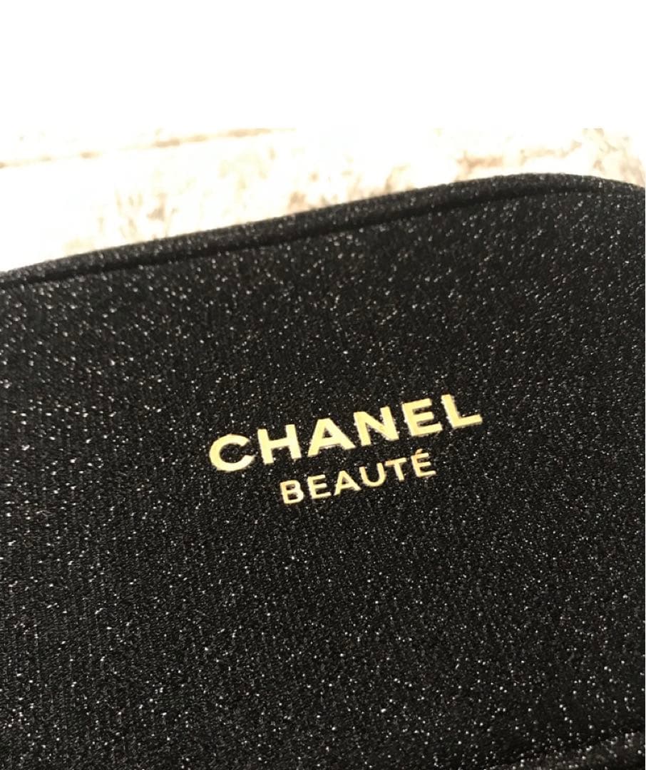 シャネル Chanel コスメ ポーチ ブラック 新品、未使用
