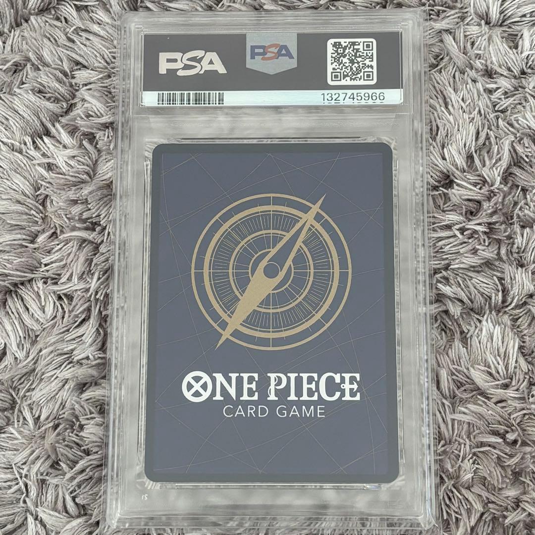 ワンピースカード　シャーロット・プリン　フラッグシップバトル2025 PSA10