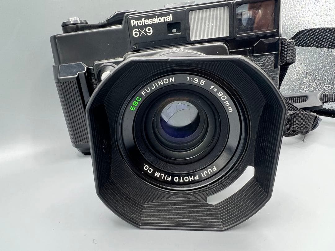 フィルムカメラ　FUJICA GW690 PROFESSIONAL 6x9
