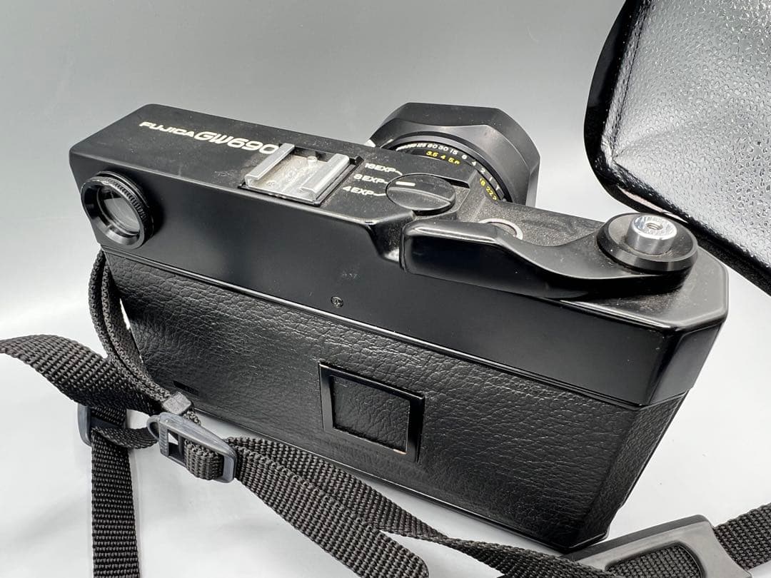 フィルムカメラ　FUJICA GW690 PROFESSIONAL 6x9