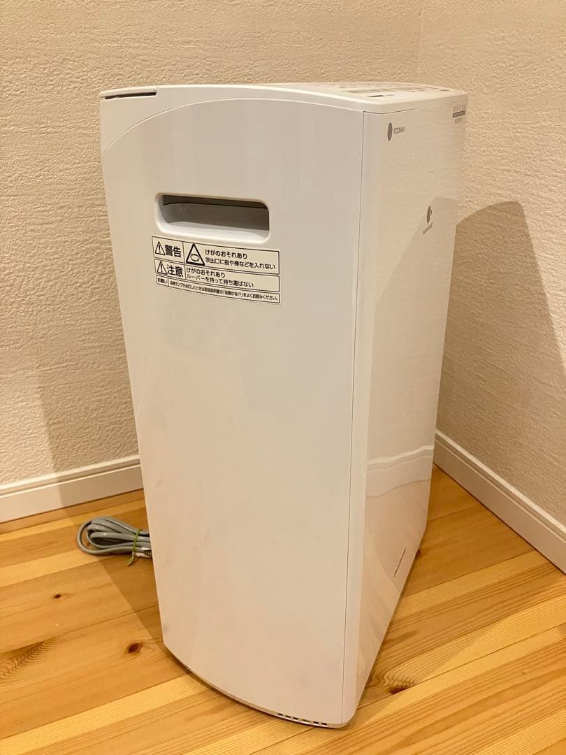 A2A81■Panasonic パナソニック 衣類乾燥除湿機 F-YHVX120