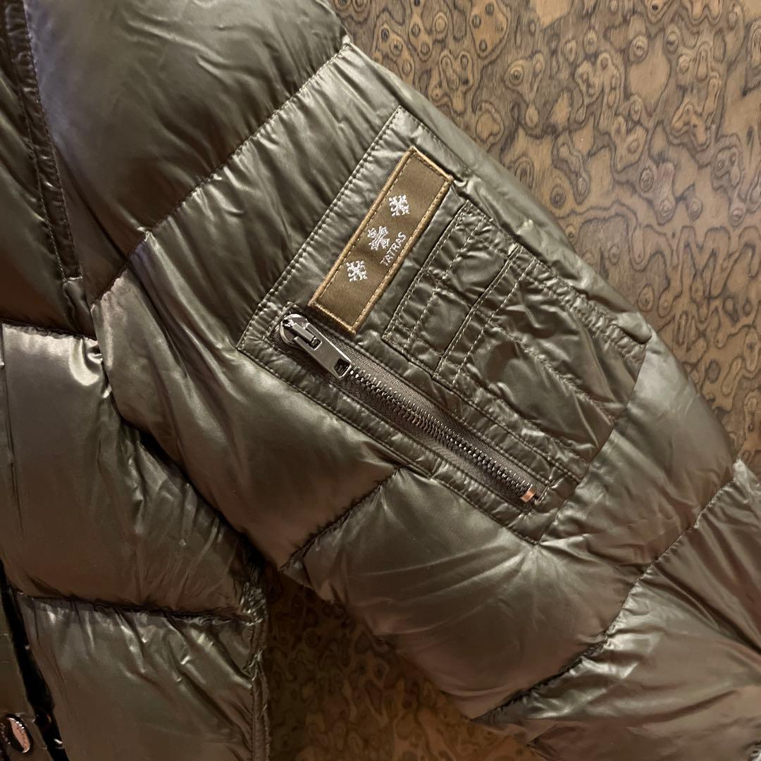 タトラス TATRAS ダウンジャケット