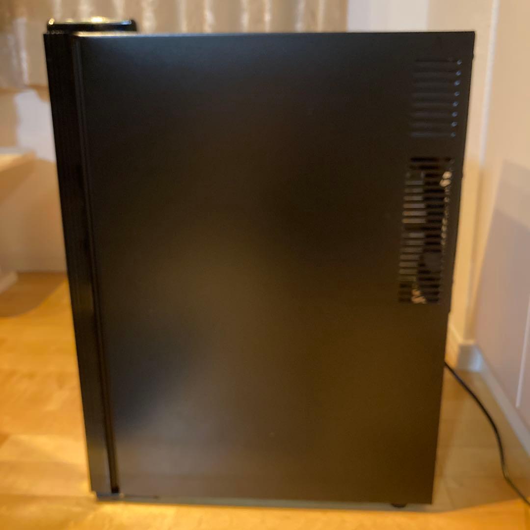 WIE ワインセラー　12本　グラスホルダー付き