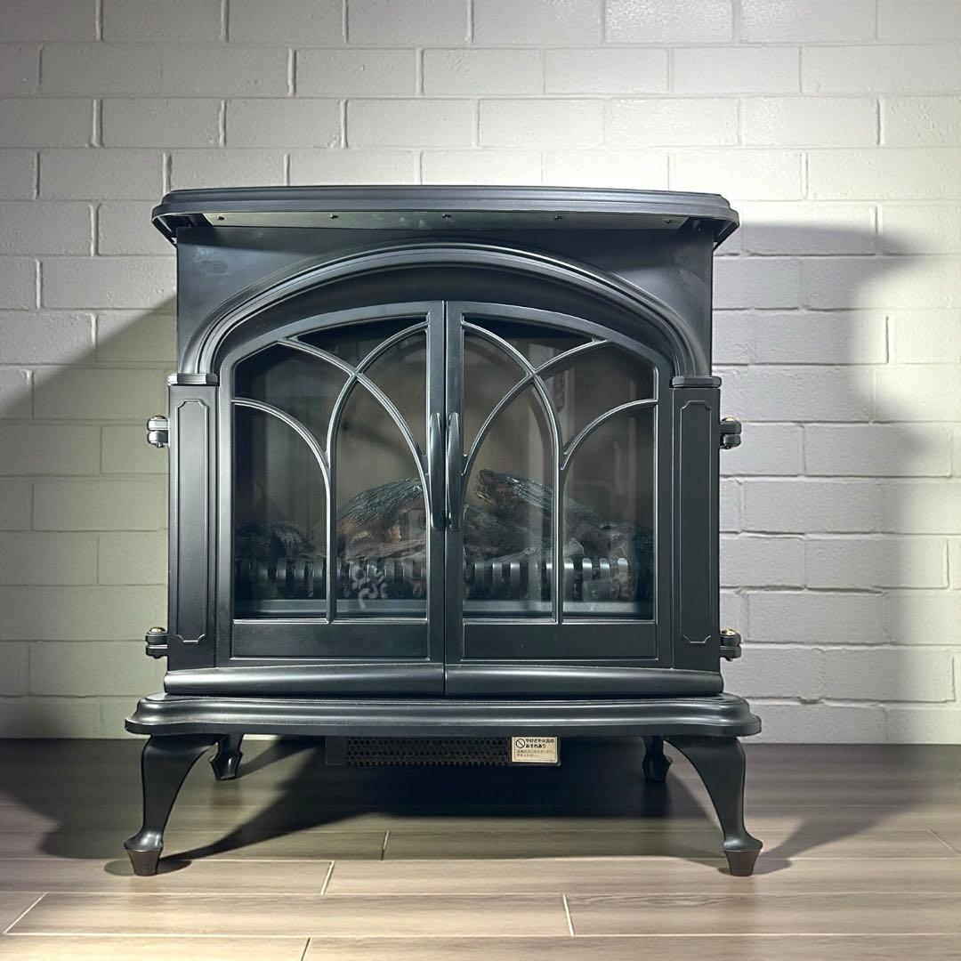 ニトリ ワイド暖炉型ファンヒーターBLT999B-3-BK 2017年式