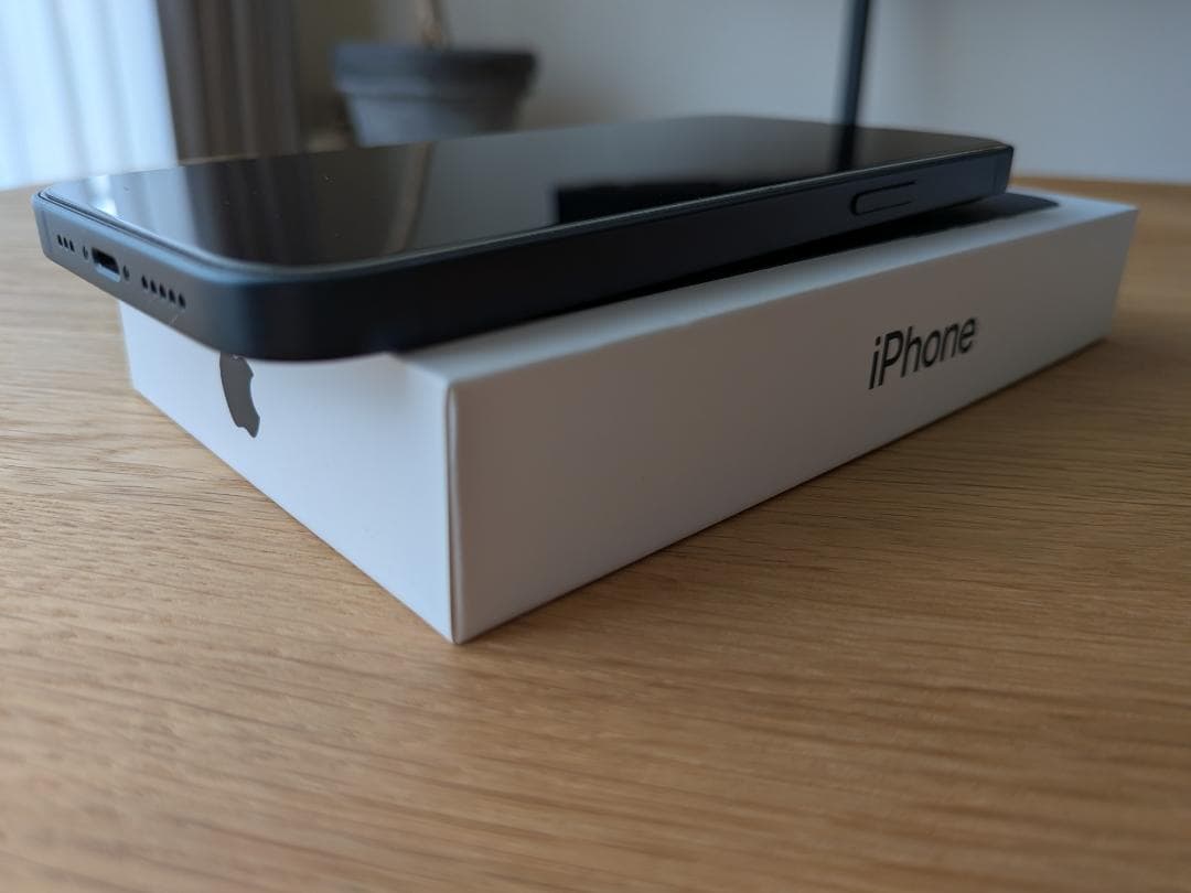 【美品】iPhone13 128GB SIMフリー ミッドナイト