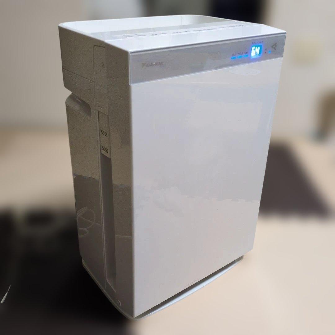 ダイキン　加湿空気清浄機　MCK70X−Ｗ 2021年製⚫️動作確認済