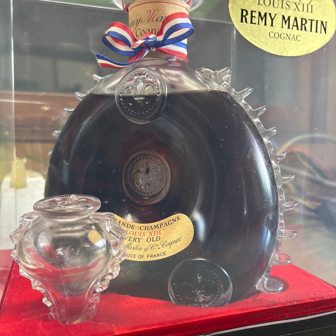 ルイ13世 レミーマルタン グランドシャンパーニュ デキャンタ