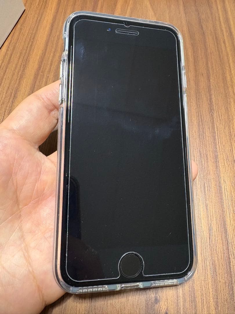 美品◇◆iPhone SE 第3世代　ミッドナイト 64GB 新品バッテリー◆