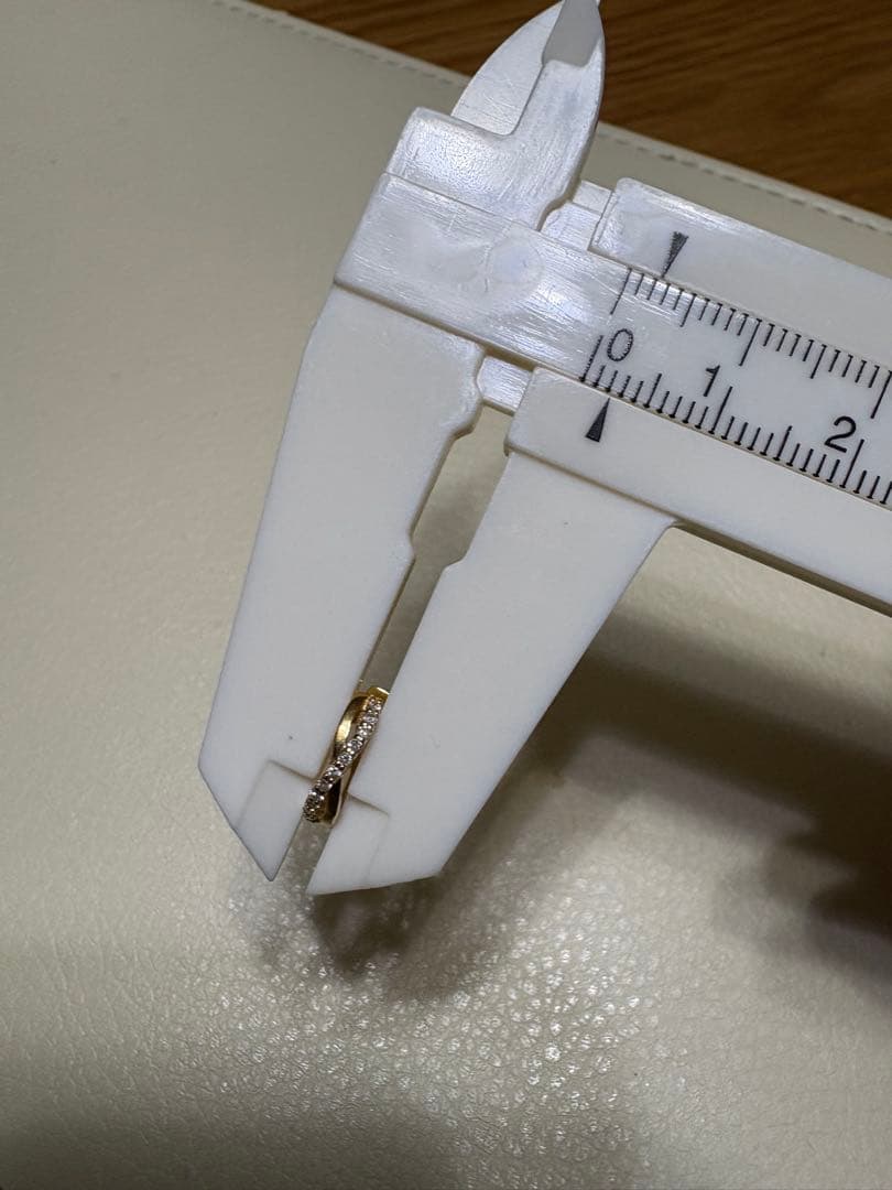 ジュエリー ツツミ K18/ダイヤモンド 中折れピアス(片耳)