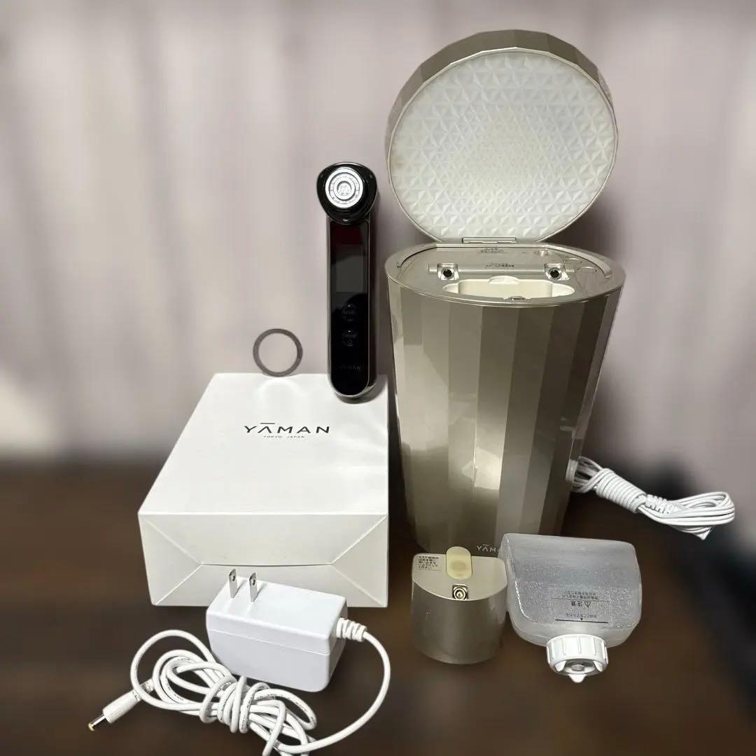 明日までお値下げ中‼️YA-MANフォトシャイン スチーマー IS-101N