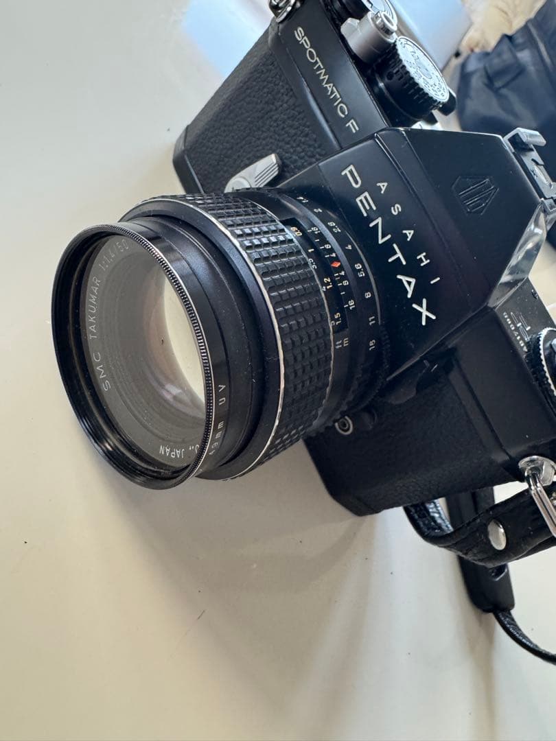 ASAHI PENTAX SPOTMATIC F 一眼レフカメラ　望遠レンズ付き