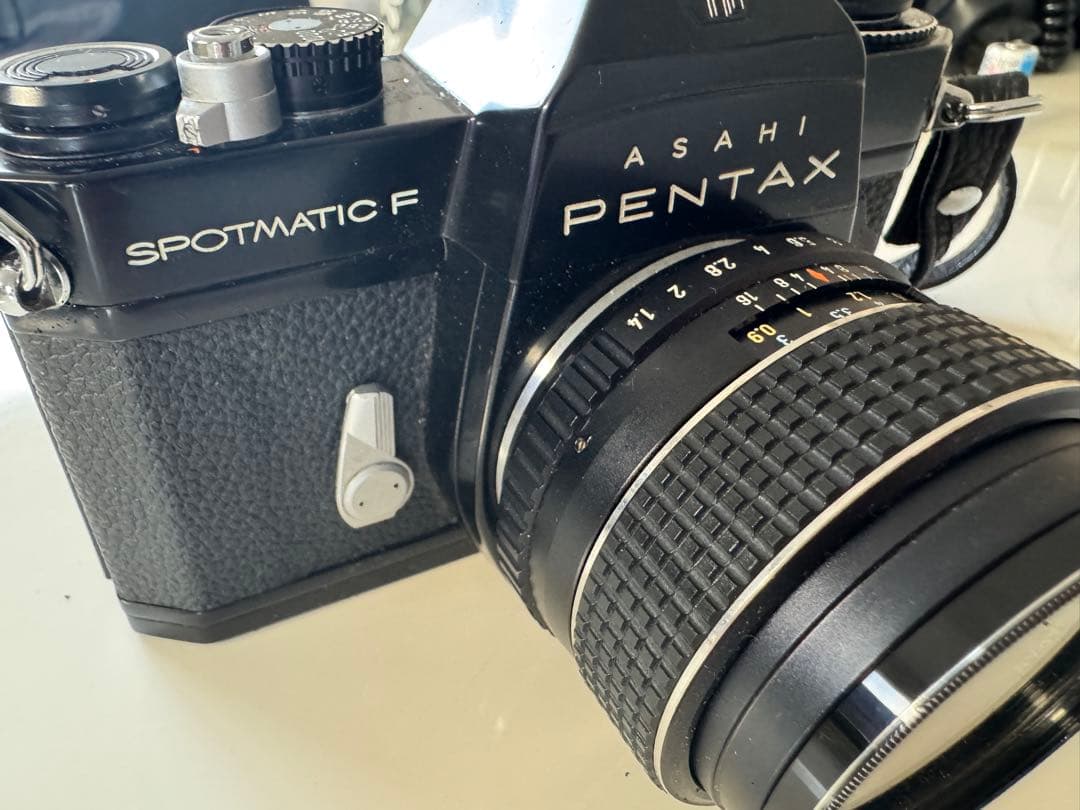 ASAHI PENTAX SPOTMATIC F 一眼レフカメラ　望遠レンズ付き