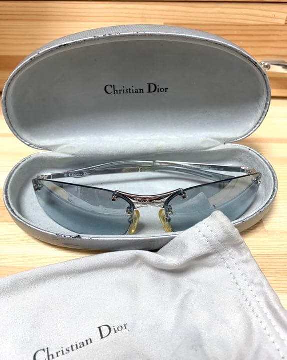 サングラス(クリスチャン・ディオール)