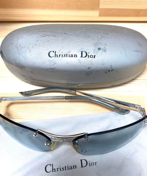 サングラス(クリスチャン・ディオール)