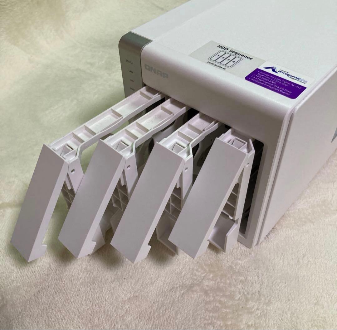 外付けハードディスク・ドライブ QNAP NAS TS-431P