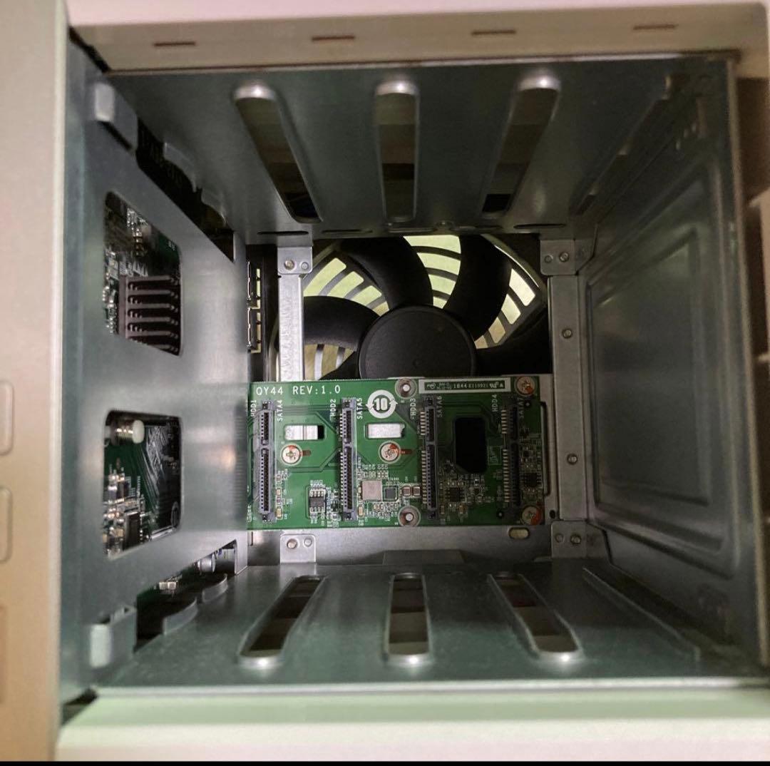 外付けハードディスク・ドライブ QNAP NAS TS-431P