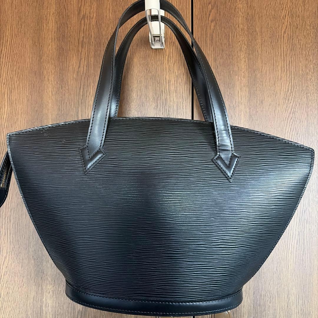 ルイヴィトン　エピ　サンジャック　ブラック