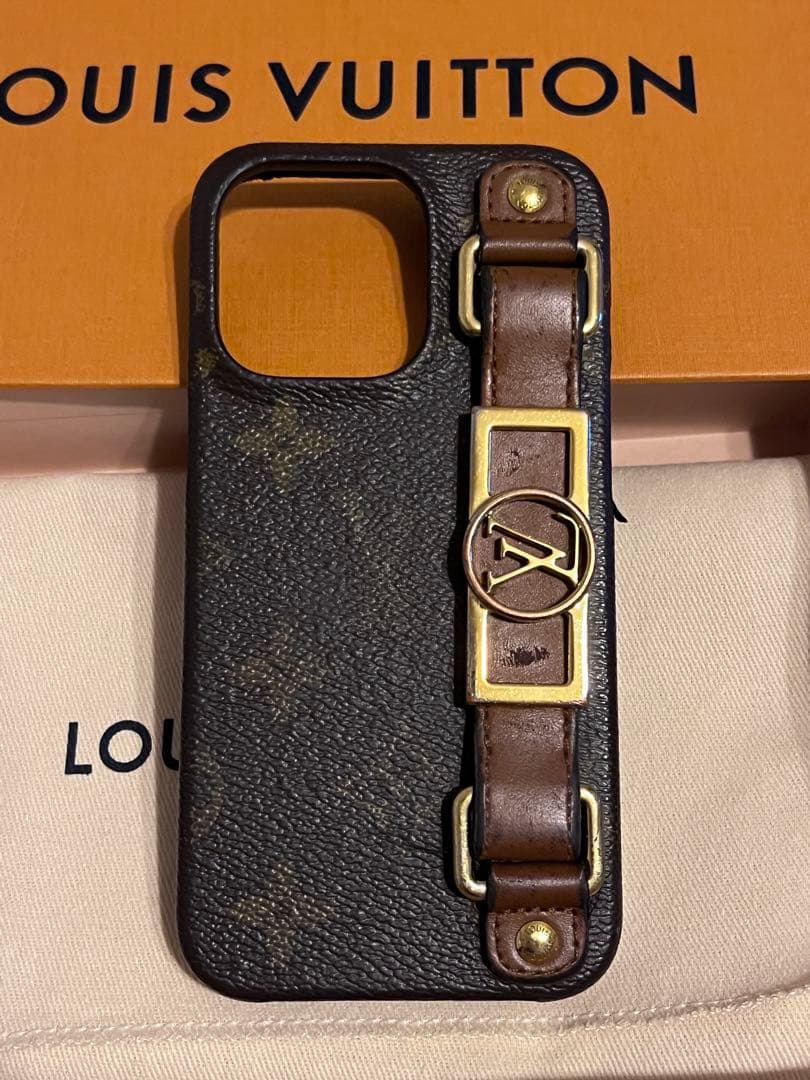 ルイヴィトン　バンパー　ドーフィーヌ iPhone13proケース　モノグラム