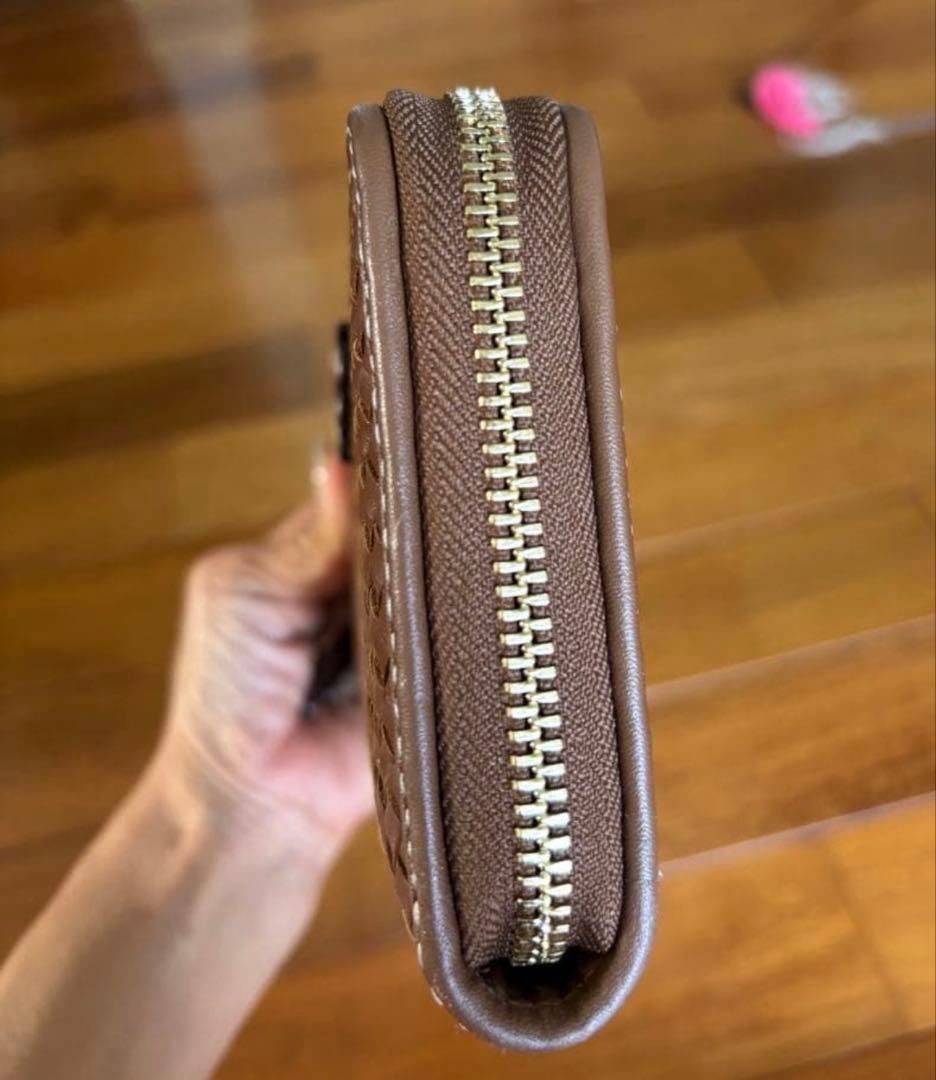 Tory Burch ブラウン 長財布