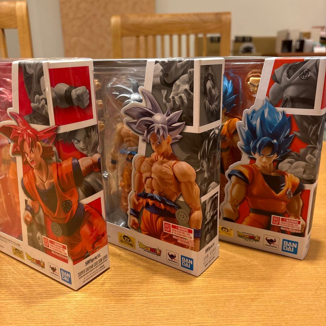 ドラゴンボール S.H.フィギュアーツ 孫悟空3種 新品未開封セット‼️