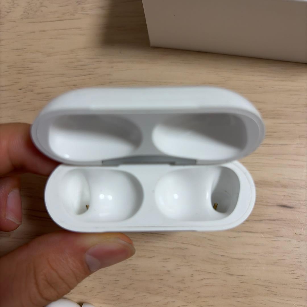 【美品】AirPods Pro 第二世代　タイプC