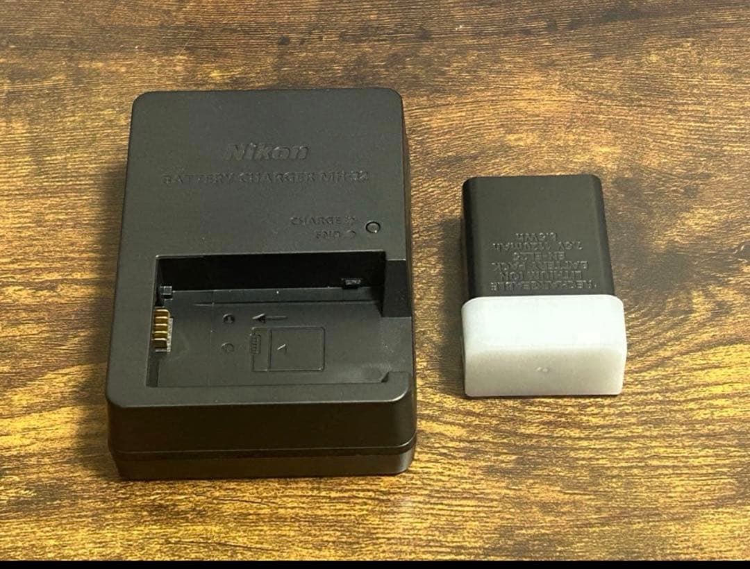 Nikon Z fc 28mm f/2.8 SE極美品付属品完備＋純正バッグ付き