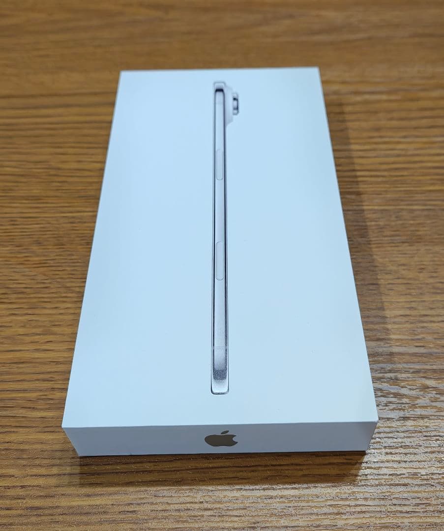 Apple iPhone Air 本体 ケース バッテリー ストラップ 充電器