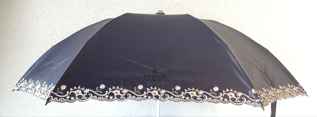 新品★ランバンコレクション★スカラップ刺繍晴雨兼用折りたたみ日傘 雨傘★ブラック