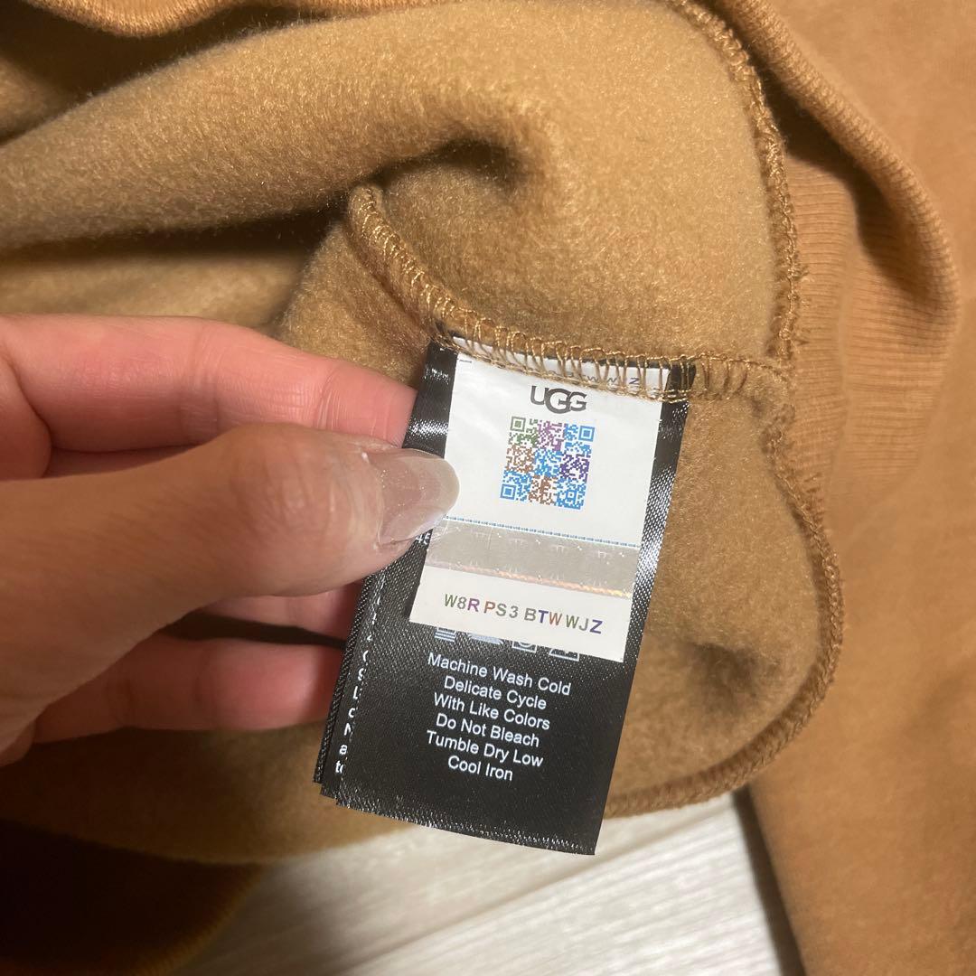 UGG フロントファーロゴ トレーナー XS 送料無料 即発送 即購入可