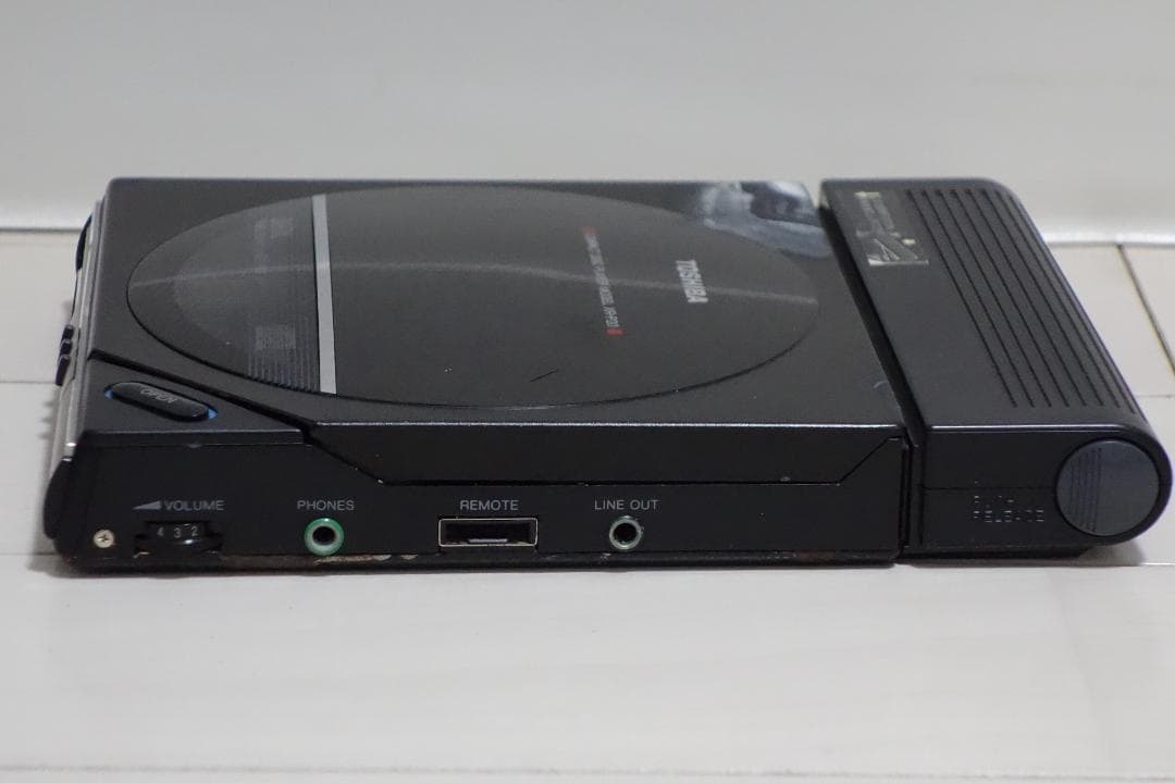 希少品 ポータブルCDプレーヤー Walky CD XR-P20 TOSHIBA