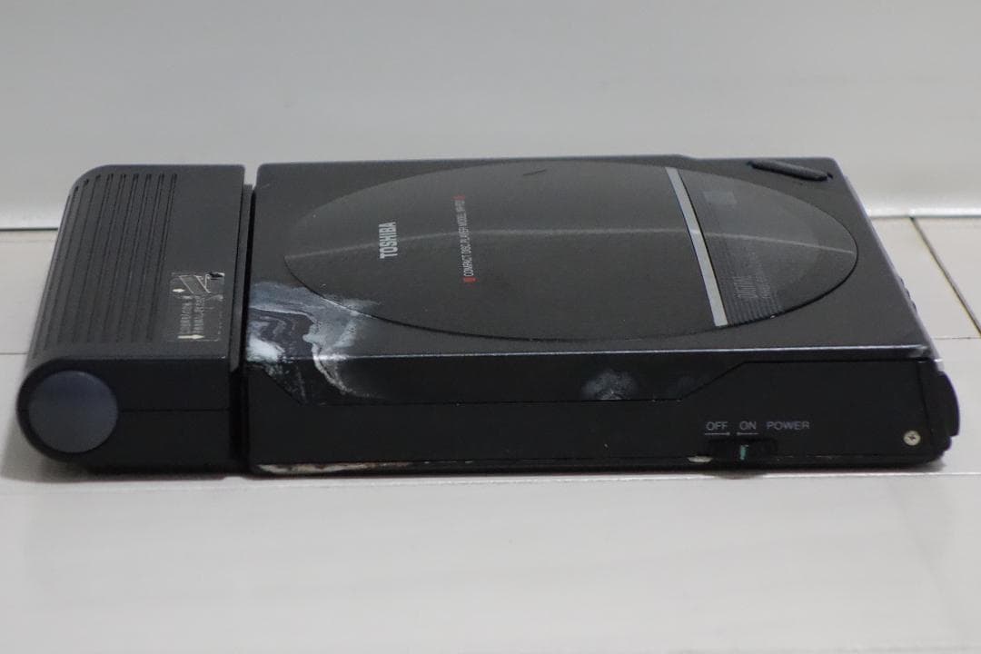 希少品 ポータブルCDプレーヤー Walky CD XR-P20 TOSHIBA