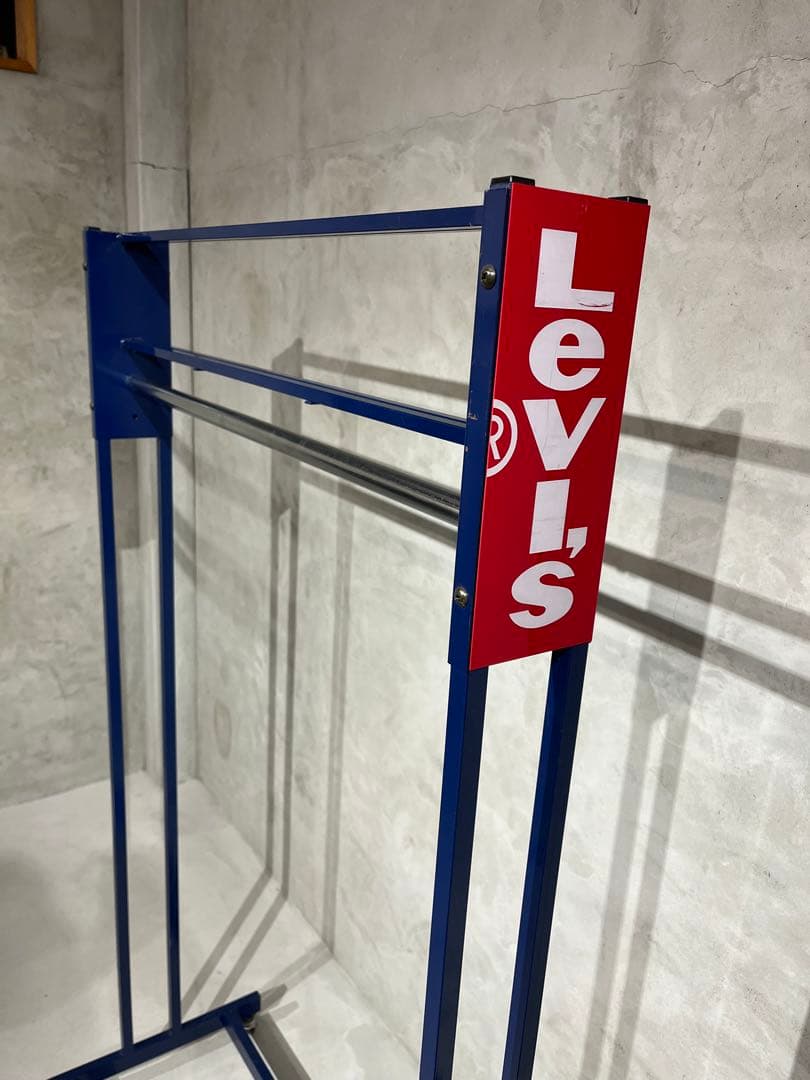 Levi's / リーバイスハンガーラック 販売店限定