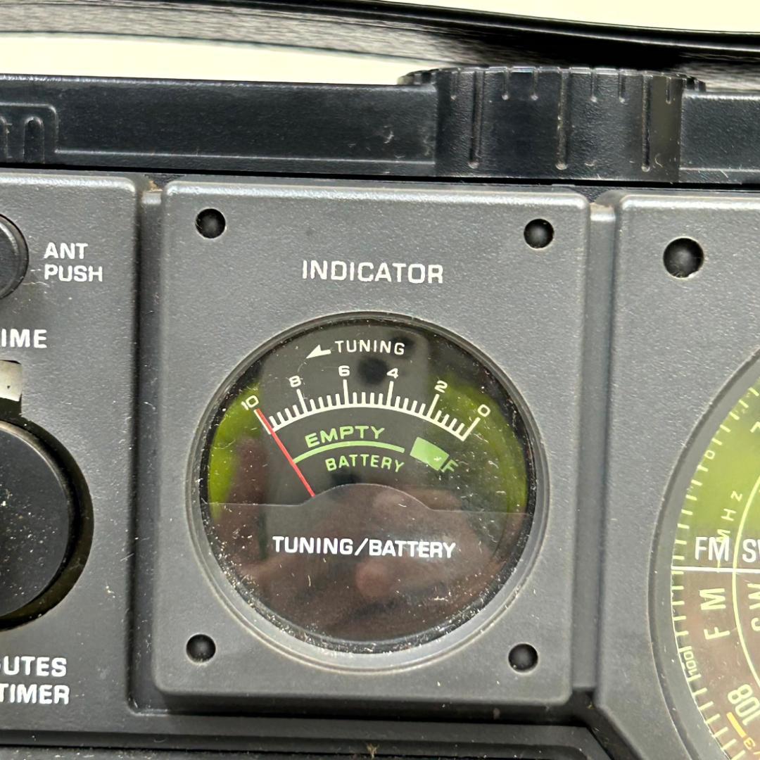 National Panasonic ラジオ　Cougar クーガ　No.7