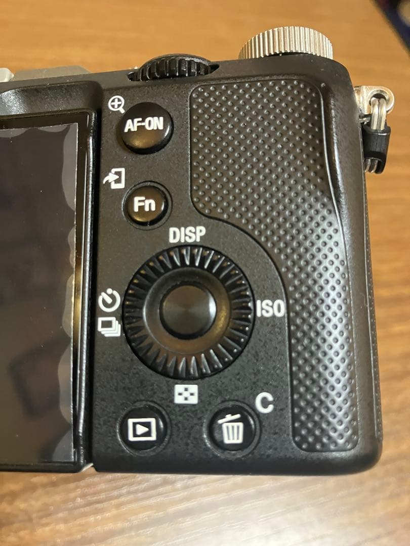 a*t様 SONY　α7C ズームレンズキット ILCE-7CL（S）シルバー