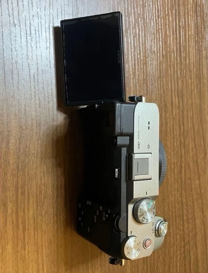 a*t様 SONY　α7C ズームレンズキット ILCE-7CL（S）シルバー