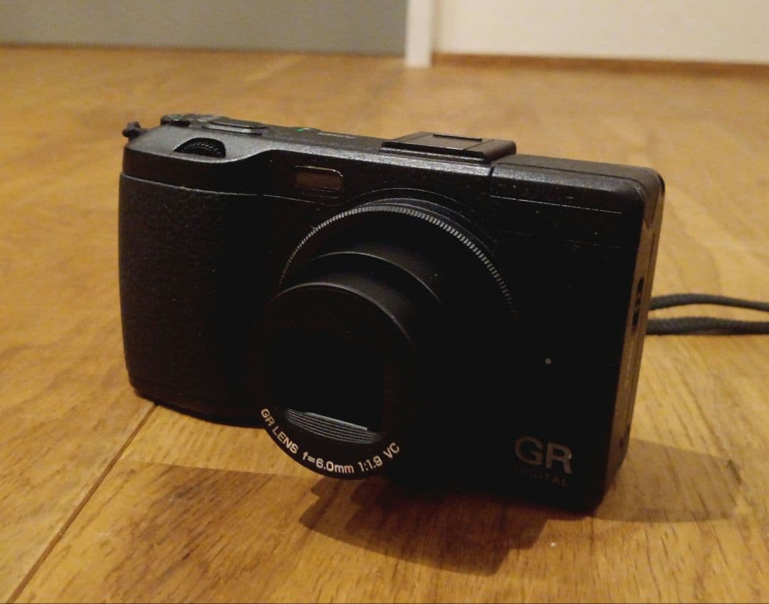 RICOH デジタルカメラ GR DIGITAL IV 175720 ※訳あり