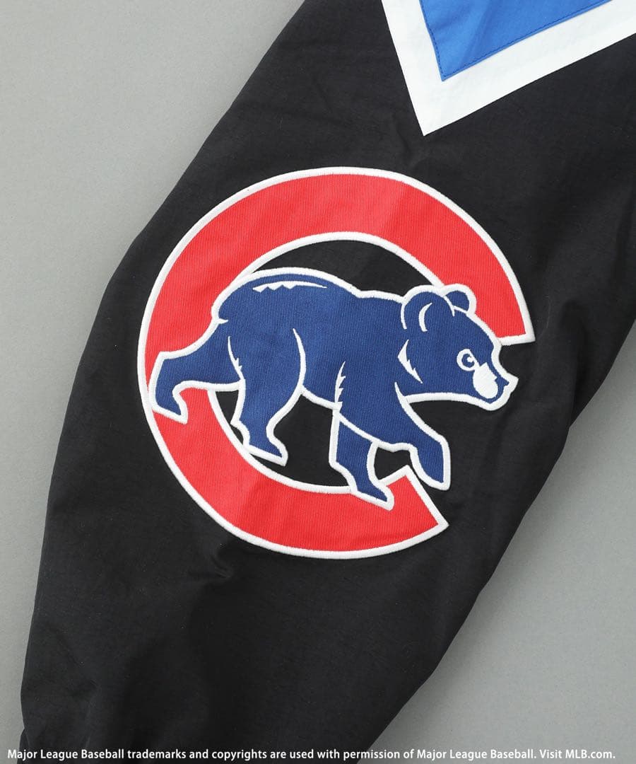 【期間限定プライス】MLB開幕戦　TWICE MOMO 着用