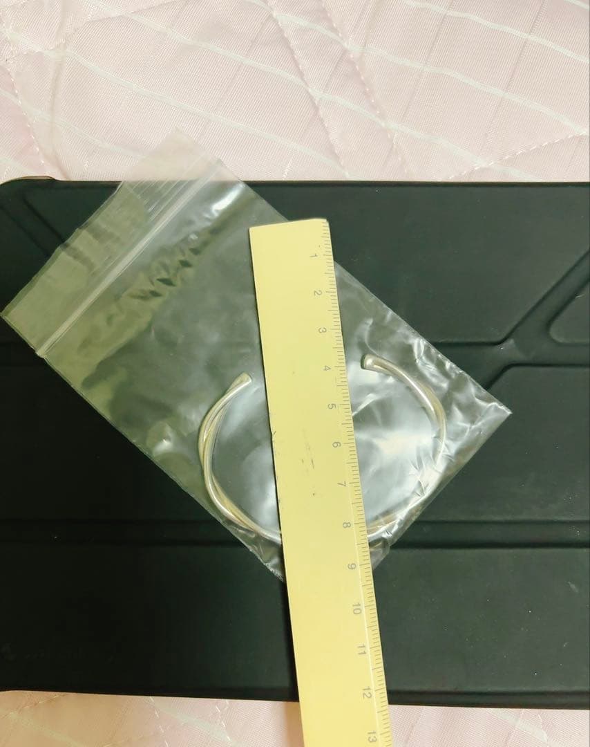 【店舗クリーニング済】Jouete ジュエッテ ツイスト　バングル ホワイト