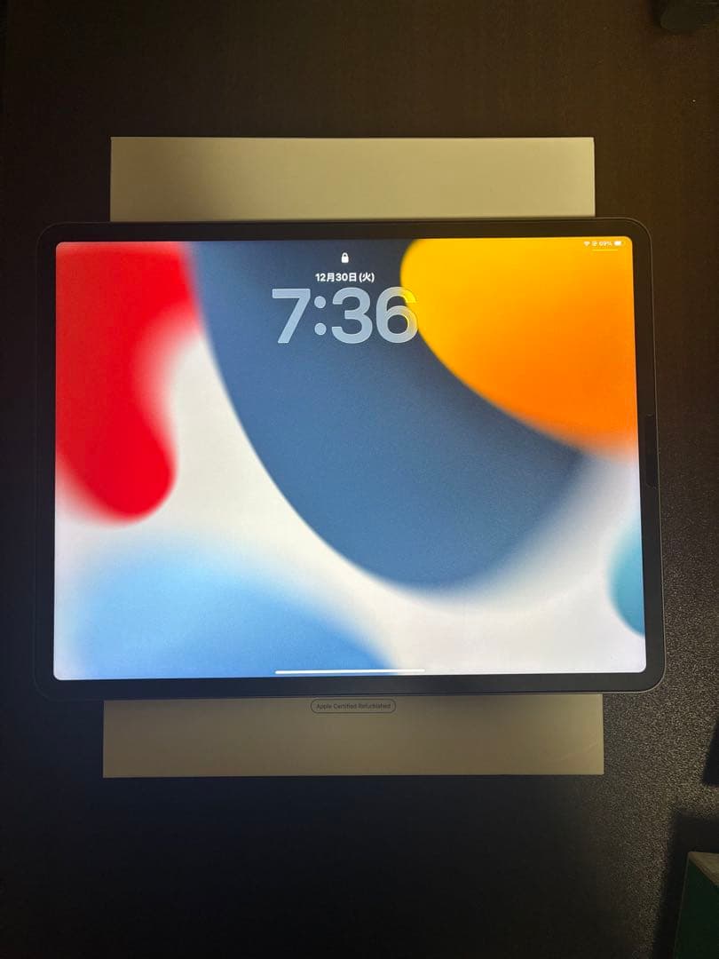 【5世代】Apple iPad 12.8インチ WiFi 256GB