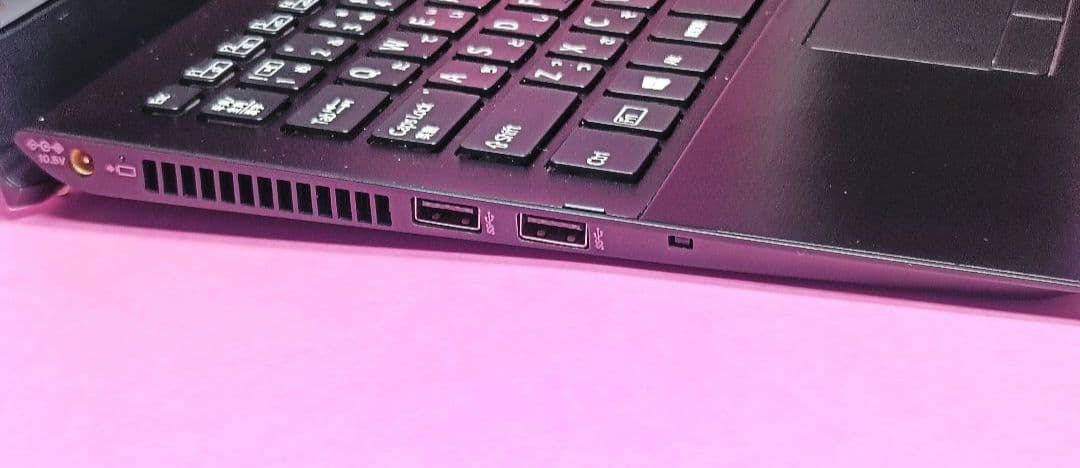 SSD256✨8GB✨i5✨オフィス✨人気VAIO✨軽量カメラ付きノートパソコン