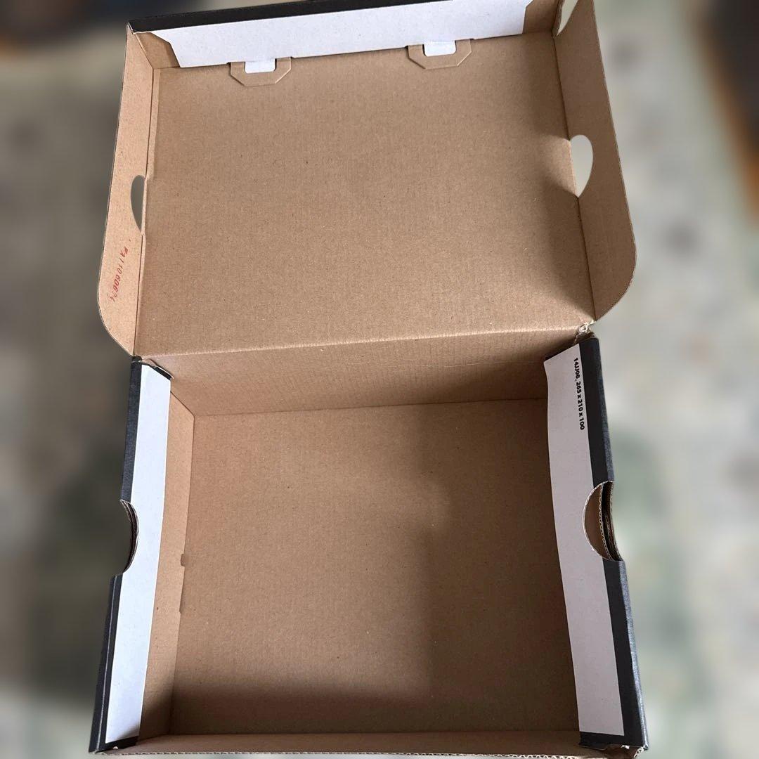 【超美品】エアジョーダン1/ジュニア/ブラック/ホワイト/グレー/23cm/箱有