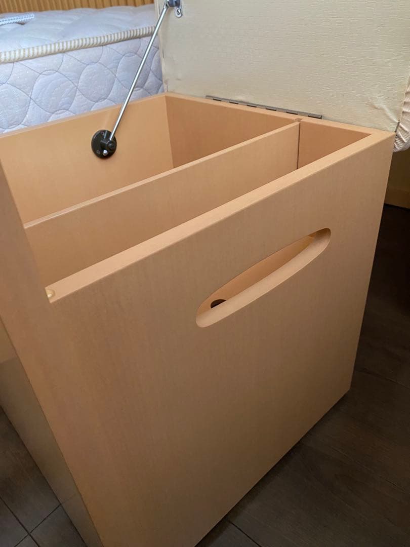 新品未使用　ドレッサー 鏡台　①