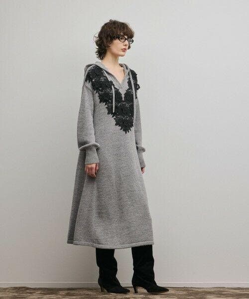 今春完売　新品タグ付未使用グレースコンチネンタル　ケミカルレースニットワンピース