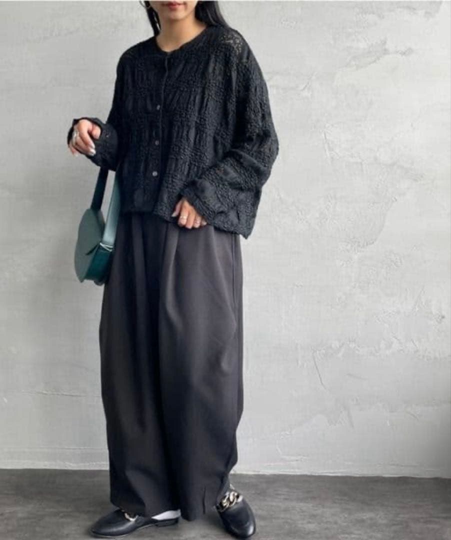 美品mizuiro ind ワイドカーゴパンツ イージー ミズイロインドブラック