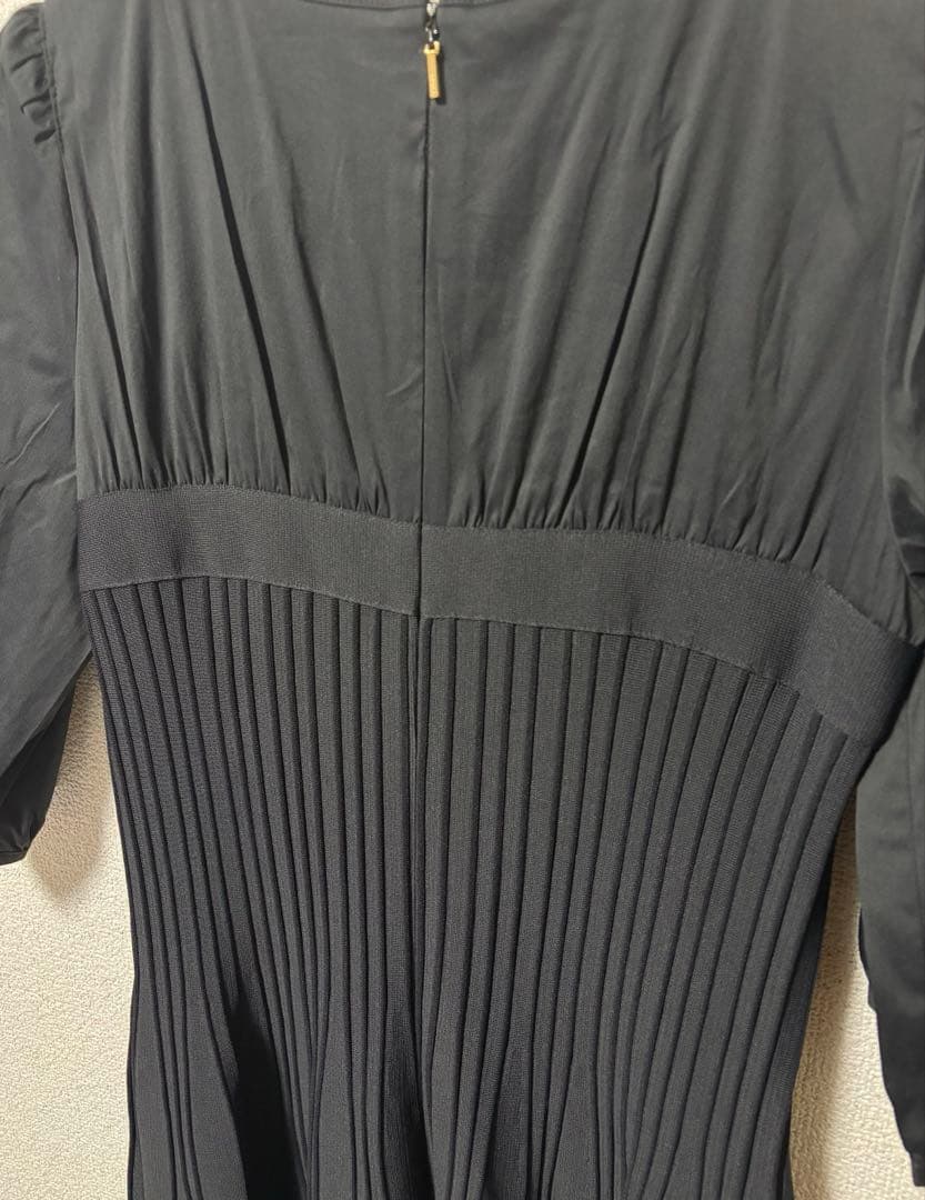 美品 EPOCA ドライポリエステル ニットコンビドレス