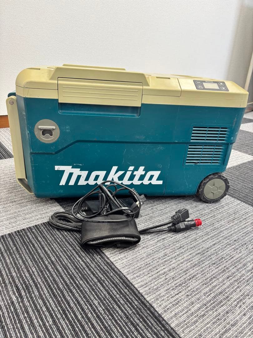 ま*す様 マキタ 充電式保冷温庫 CW180D 18V容量20L