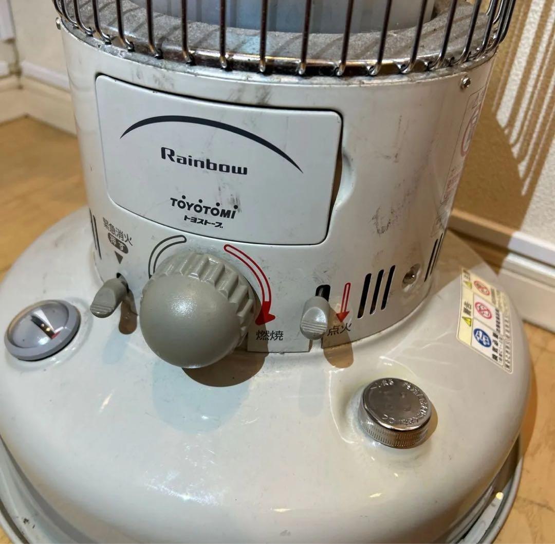 トヨトミ TOYOTOMI レインボーストーブ石油ストーブ RB-25Cホワイト