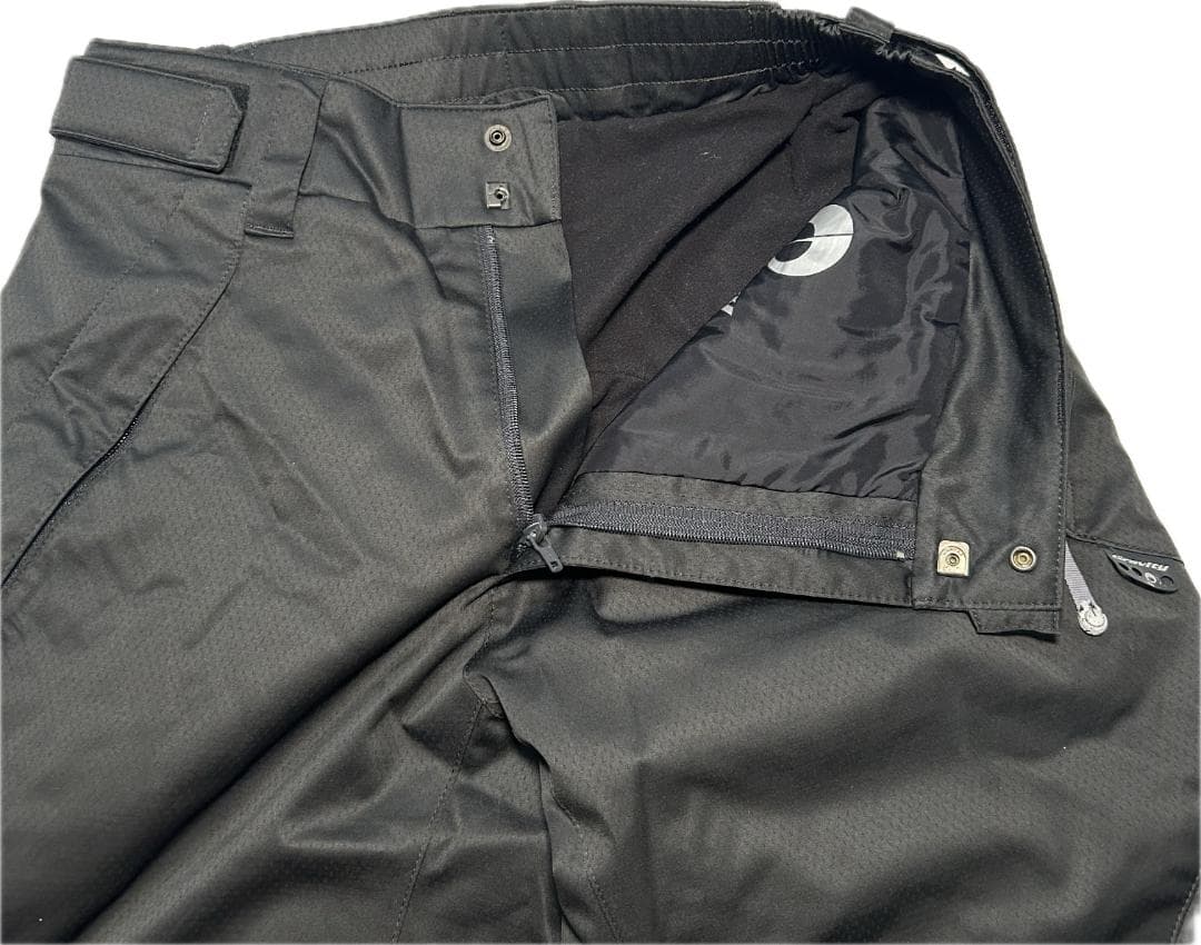 GOLDWIN（Gravity） メンズ　スキー/スノボウエア【美品】